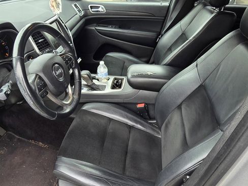 Used 2017 Jeep Grand Cherokee Altitude image 17