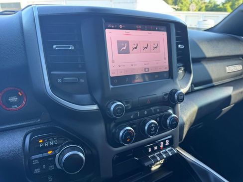 Used 2022 RAM 1500 Big Horn AWD/4WD image 29