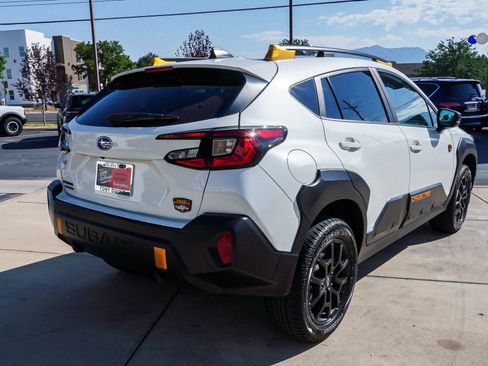 Used 2024 Subaru Crosstrek 2.5i Wilderness w/ Crosstrek Mirror Package AWD/4WD image 8