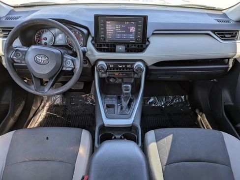 Used 2021 Toyota RAV4 XLE w/ Convenience Package image 17
