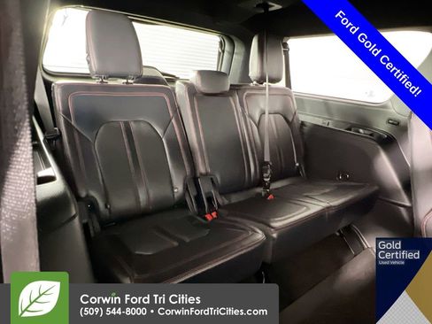 Used 2023 Ford Expedition Max Limited image 17