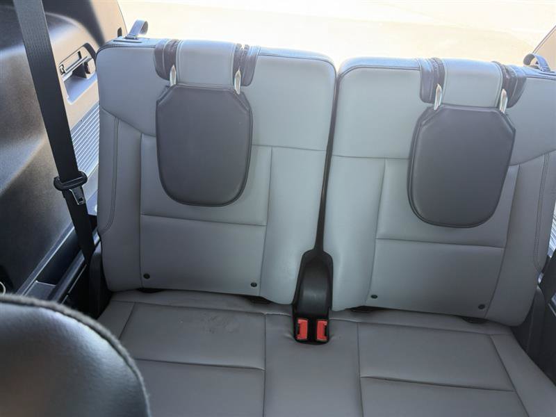 Used 2021 Ford Explorer XLT w/ Equipment Group 202A AWD/4WD image 15