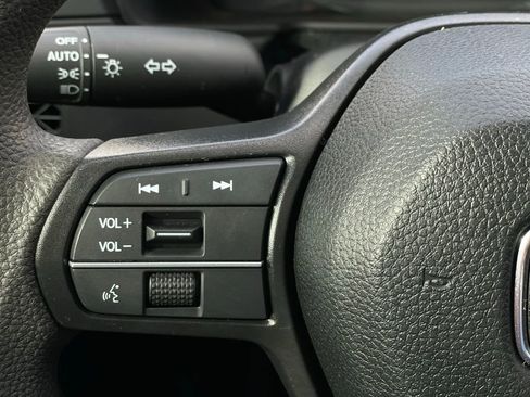 Certified 2023 Honda Accord EX image 15