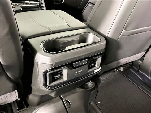 Certified 2025 GMC Sierra 1500 AT4 w/ AT4 Premium Package AWD/4WD image 10