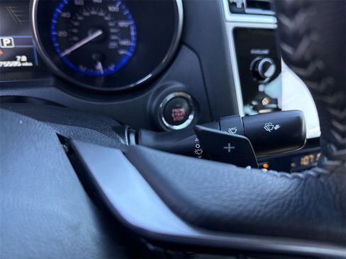 Used 2018 Subaru Legacy 2.5i Limited image 23