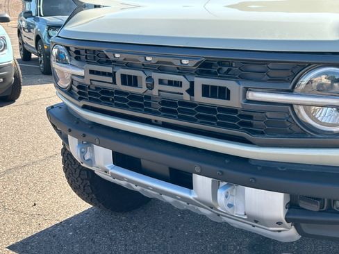 New 2025 Ford Bronco Raptor w/ Interior Carbon Fiber Pack AWD/4WD image 23