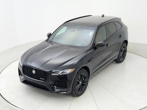 New 2025 Jaguar F-PACE R-Dynamic S image 13