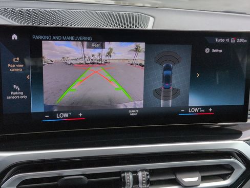 Used 2023 BMW i4 eDrive35 RWD image 24