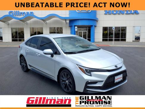 Used 2025 Toyota Corolla SE FWD image 1