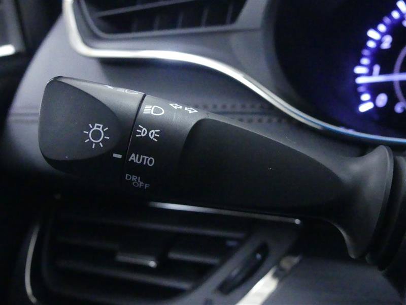 Used 2018 Toyota Avalon Touring w/ All Weather Liner Package FWD image 18