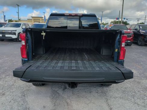 Used 2022 Chevrolet Silverado 1500 ZR2 w/ Technology Package AWD/4WD image 14