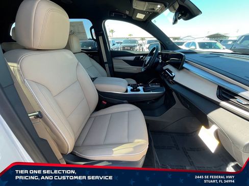 New 2026 Buick Enclave Preferred FWD image 21