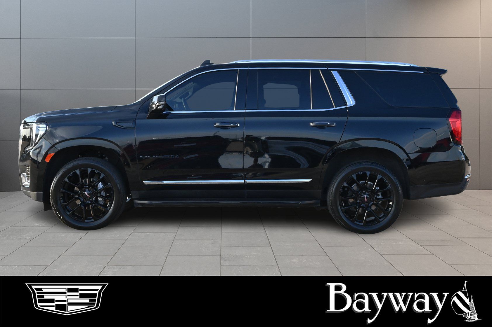 Used 2024 GMC Yukon SLT w/ SLT Luxury Package RWD image 5