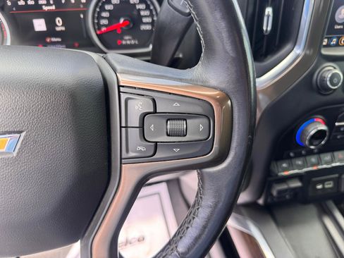 Used 2021 Chevrolet Silverado 1500 High Country w/ Technology Package AWD/4WD image 23