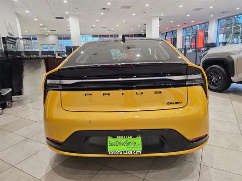 New 2026 Toyota Prius Plug-In Hybrid image 6