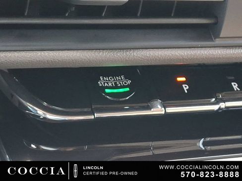 Certified 2024 Lincoln Corsair AWD w/ Equipment Group 101A image 23