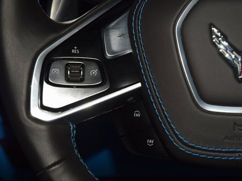 Used 2023 Chevrolet Corvette Stingray Premium Conv w/ Battery Protection Package image 31