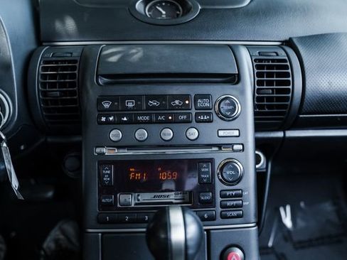 Used 2004 INFINITI G35 Coupe w/ Premium Pkg image 18