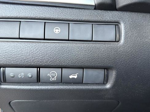 New 2026 Nissan Rogue SV AWD/4WD image 24