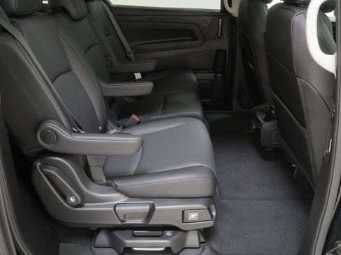 New 2026 Honda Odyssey EX-L image 40