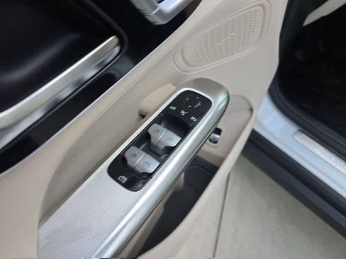 New 2026 Mercedes-Benz GLC 300 4MATIC image 21