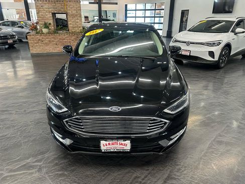 Used 2017 Ford Fusion Titanium FWD image 2