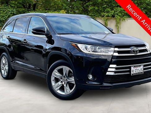 Certified 2019 Toyota Highlander Limited AWD/4WD image 1