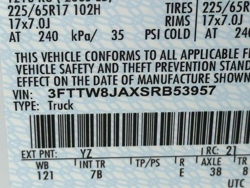 New 2025 Ford Maverick XLT w/ XLT Luxury Package image 30