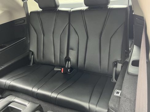 Used 2022 Acura MDX SH-AWD image 18