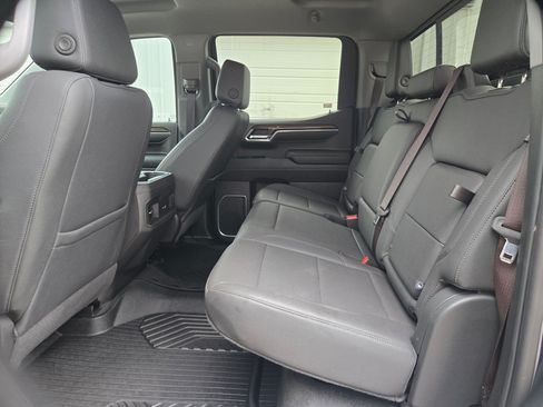 Certified 2023 Chevrolet Silverado 1500 LT Trail Boss w/ Convenience Package II AWD/4WD image 13