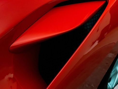 Used 2021 Ferrari F8 Tributo RWD image 23