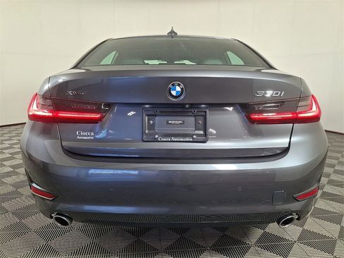 Used 2020 BMW 330i xDrive Sedan w/ Convenience Package image 9