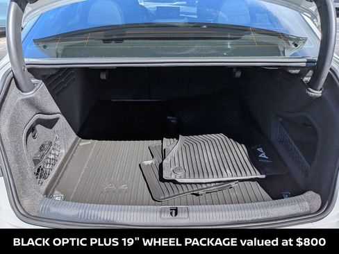 Used 2024 Audi A4 2.0T Premium Plus w/ Premium Plus Package AWD/4WD image 10