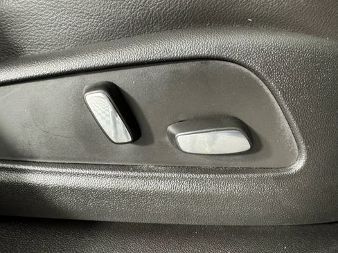 Used 2025 Cadillac XT5 Luxury w/ LPO, Floor Liner Package image 36