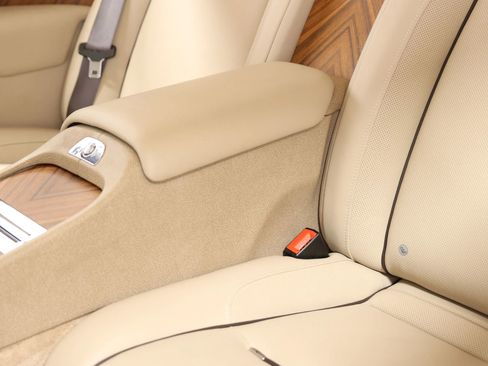 Used 2014 Rolls-Royce Wraith RWD image 66