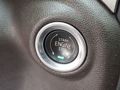 Used 2020 Chevrolet Silverado 2500 LTZ w/ LTZ Premium Package image 21