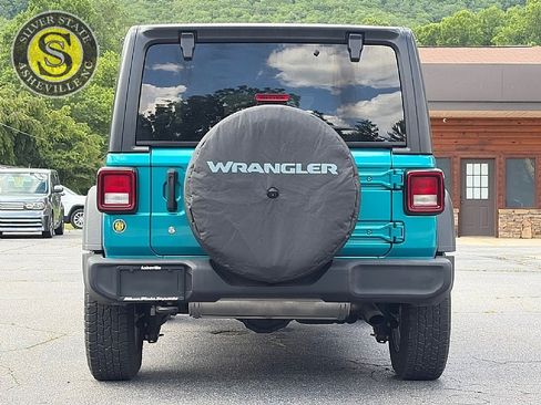 Used 2020 Jeep Wrangler Unlimited Sport S AWD/4WD image 5