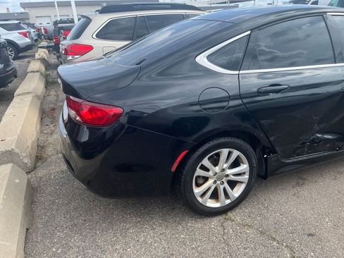 Used 2016 Chrysler 200 Limited FWD image 13