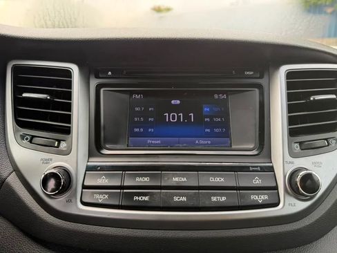 Used 2016 Hyundai Tucson SE w/ Option Group 02 FWD image 21