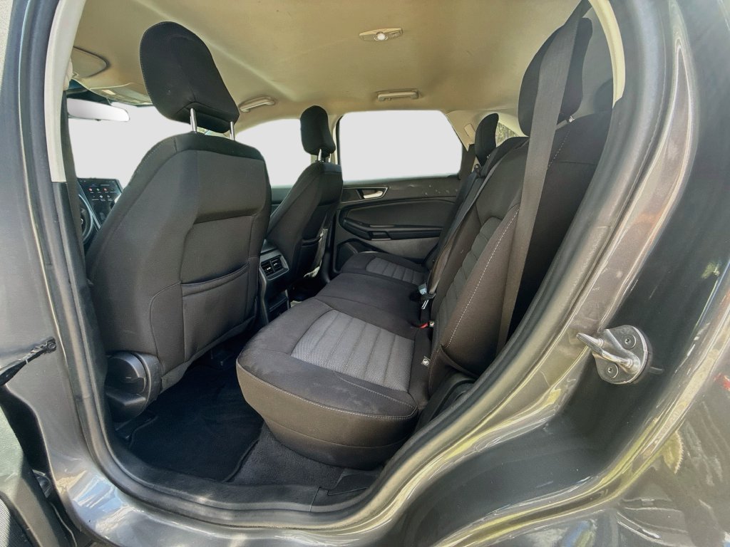 Used 2023 Ford Edge SE w/ Black Appearance Package AWD/4WD image 25