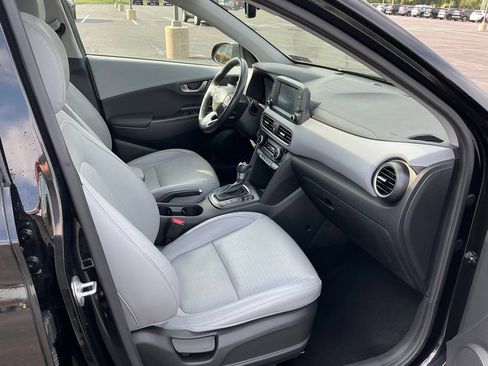 Used 2018 Hyundai Kona Limited AWD/4WD image 32
