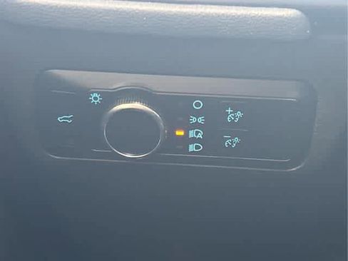 Used 2022 Ford Escape SE w/ Convenience Package image 19