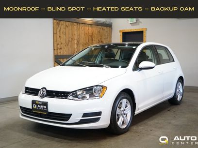 Used 2017 Volkswagen Golf SE