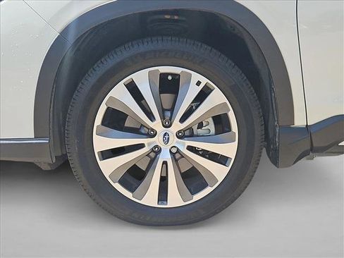 Used 2020 Subaru Ascent Limited w/ Technology Package AWD/4WD image 22