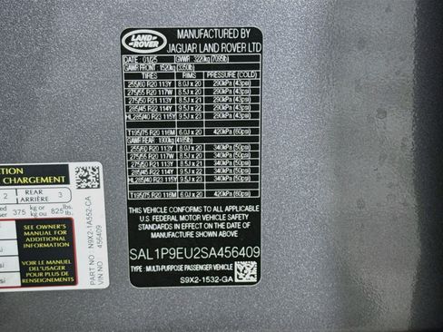 Used 2025 Land Rover Range Rover Sport SE AWD/4WD image 40