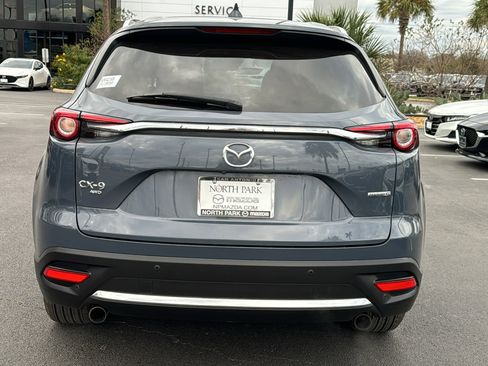 Certified 2023 MAZDA CX-9 Carbon Edition image 7
