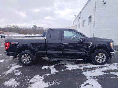 Used 2021 Ford F150 XLT w/ Equipment Group 301A Mid