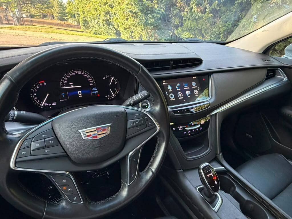 Used 2019 Cadillac XT5 Luxury AWD/4WD image 11