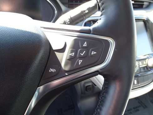 Certified 2021 Chevrolet Bolt LT FWD image 18