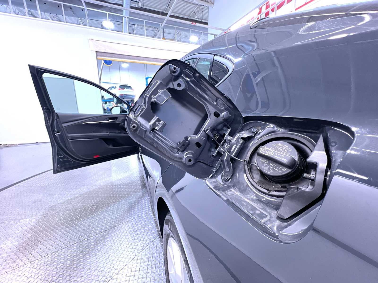 Used 2026 Toyota Camry LE FWD image 40
